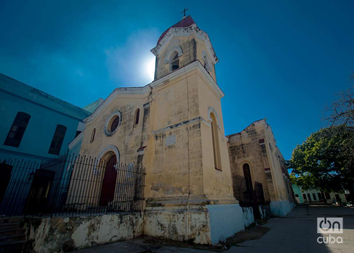 Iglesia parroquial de Jesús, María y José, en el barrio habanero de igual nombre. Foto: Otmaro Rodríguez.