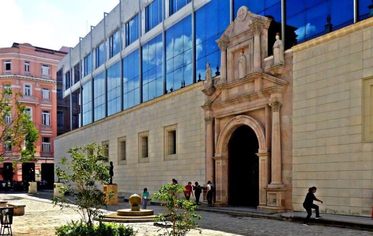 El Colegio Universitario San Gerónimo de La Habana. Foto: Flickr.