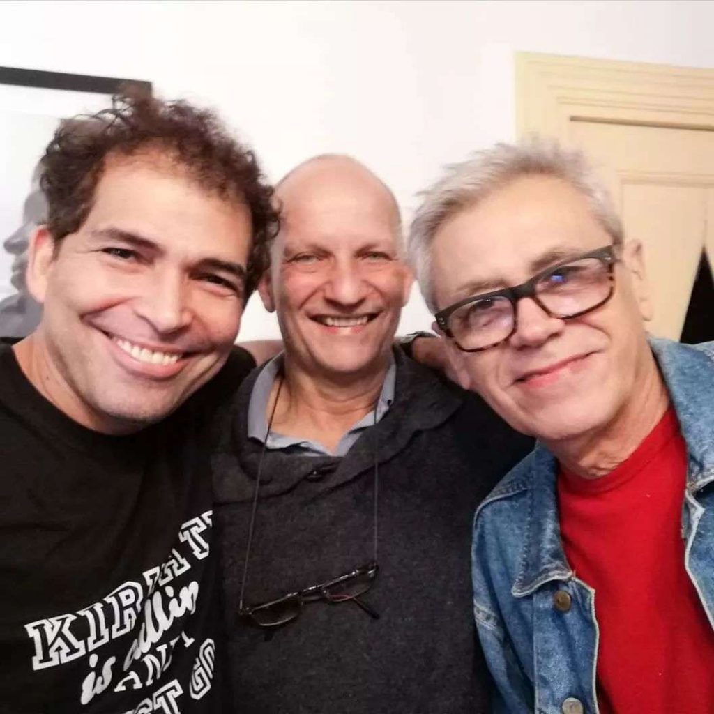 From left to right, Vladimir Cruz, Arturo Arango and Senel Paz. Photo: Facebook profile of the interviewee.