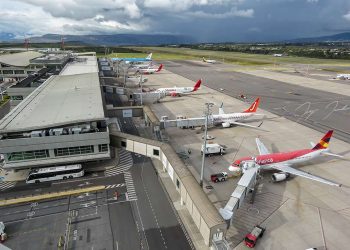 Vista del Aeropuerto Internacional Mariscal Sucre, en Quito. Foto: @team_spotters