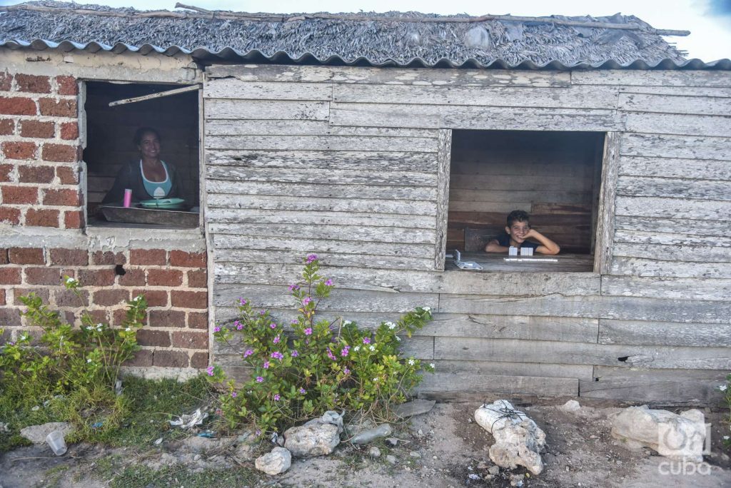 Vecinos de Caletones. Foto: Kaloian.