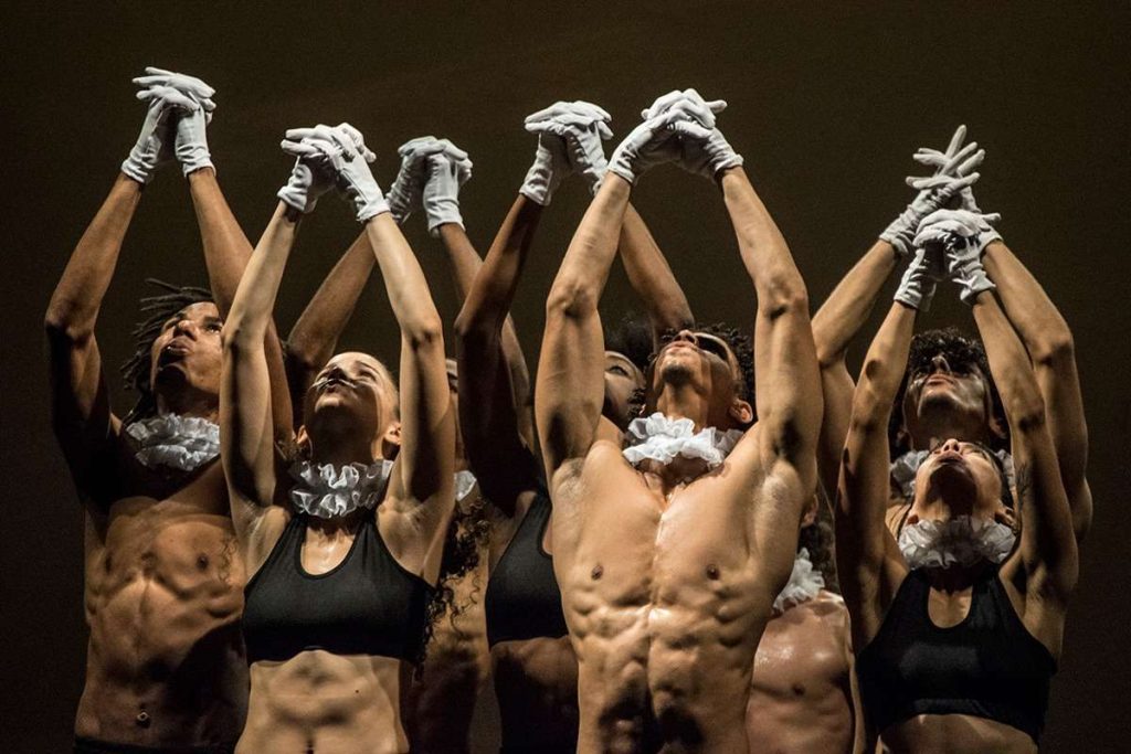 Danza Contemporánea de Cuba Foto Yuris Nórido