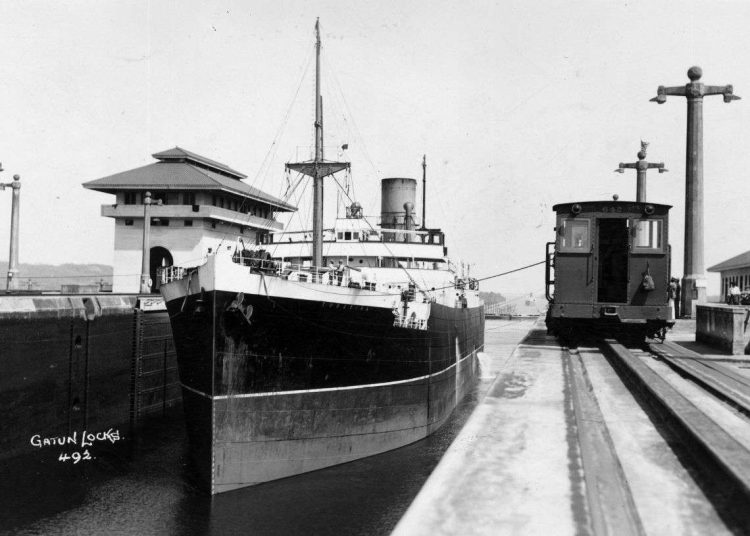 Canal de Panamá, 1940. Foto: Canva.