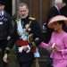 Felipe VI de España y la reina Letizia arriban a la coronación en la Abadía de Westminster. Foto: EFE/EPA/Andy Rain.