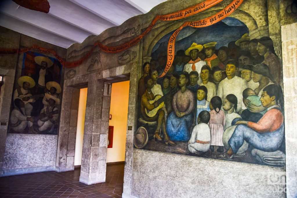 De la serie de murales de los corridos mexicanos. Mural de Diego Rivera en la Secretaría de Educación Pública. Foto: Kaloian.