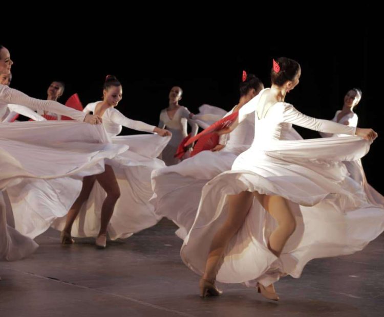 Estreno de “Habana Fénix” en el Teatro Martí, 5 de mayo de 2023. Foto: Cortesía de René Arencibia.