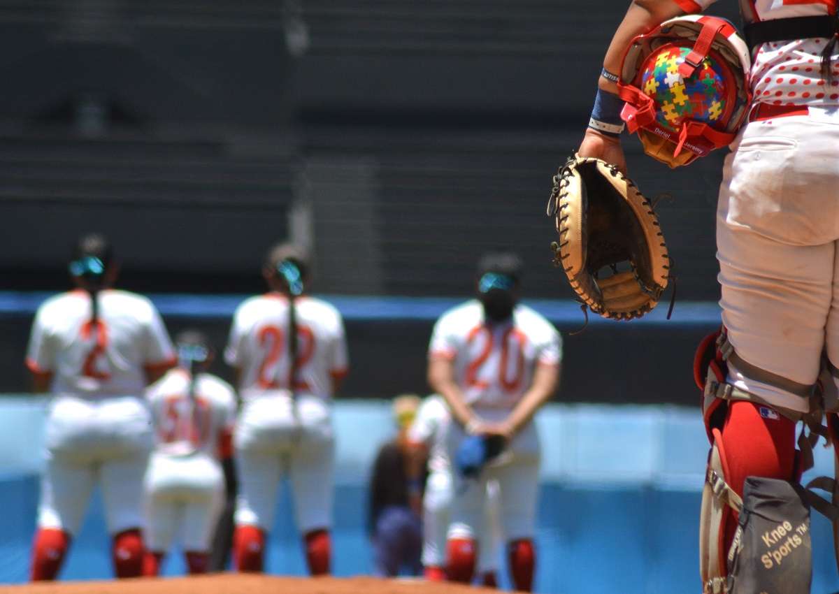 El béisbol femenino en Cuba tiene una historia centenaria, pero no fue hasta el presente siglo que encontró las condiciones ideales para comenzar lentamente la práctica organizada. Foto: Ricardo López Hevia.