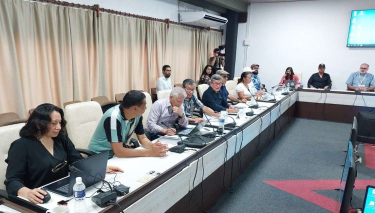 Cuba, uno de los países garantes del proceso, acogió formalmente el 2 de mayo las negociaciones de paz luego de los dos ciclos previos. Foto: @DelegacionEln