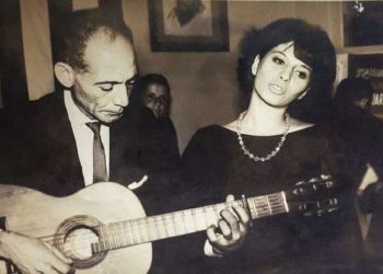 Beatriz Márquez junto a su padre, el compositor René Márquez. Foto: Archivo.