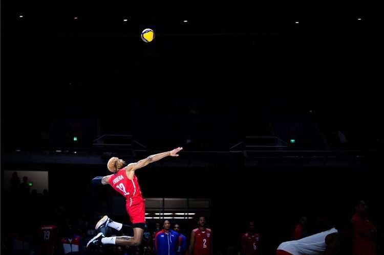 Jesús Herrera lideró al conjunto cubano en ataque, saque y puntos totales. Foto: Volleyball World.