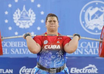 Marifélix Sarría terminó cuarta en el Mundial de levantamiento de pesas. Foto: JIT/Archivo.