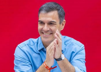 El presidente del Gobierno en funciones y líder del PSOE, Pedro Sánchez preside la reunión de la Comisión Ejecutiva Federal del partido socialista tras la celebración de las elecciones generales. Foto: Eva Ercolanese/PSOE/EFE.