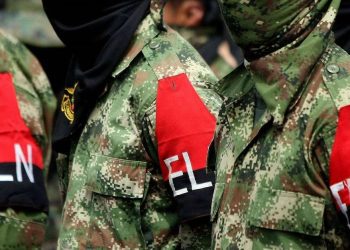 Combatientes de la guerrilla colombiana ELN. Foto: Caracol / Archivo.