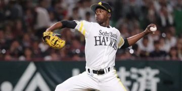 El lanzador cubano Liván Moinelo. Foto: Béisbol Japonés / Archivo.