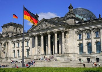 El edificio del Reichstag, en Berlín, actual sede del parlamento alemán. Foto: turismo.org / Archivo.
