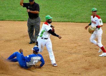 Los Leñadores de Las Tunas completaron el cuarteto semifinalista de la II Liga Élite del Béisbol Cubano, junto a Matanzas, Industriales y Artemisa. Foto: Ricardo López Hevia / Archivo.