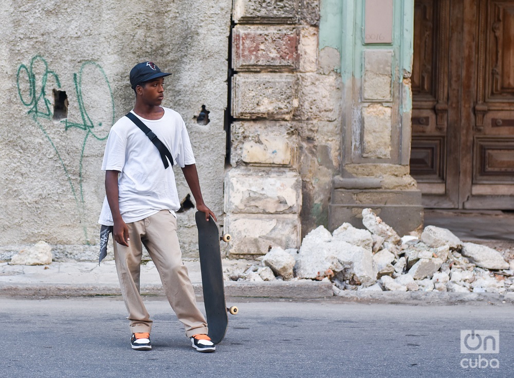 Skater del Paseo del Prado. Foto: Kaloian.