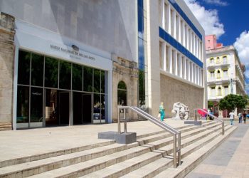 Fachada del Museo Nacional de Arte Cubano. Foto: Tomada de Expedia.