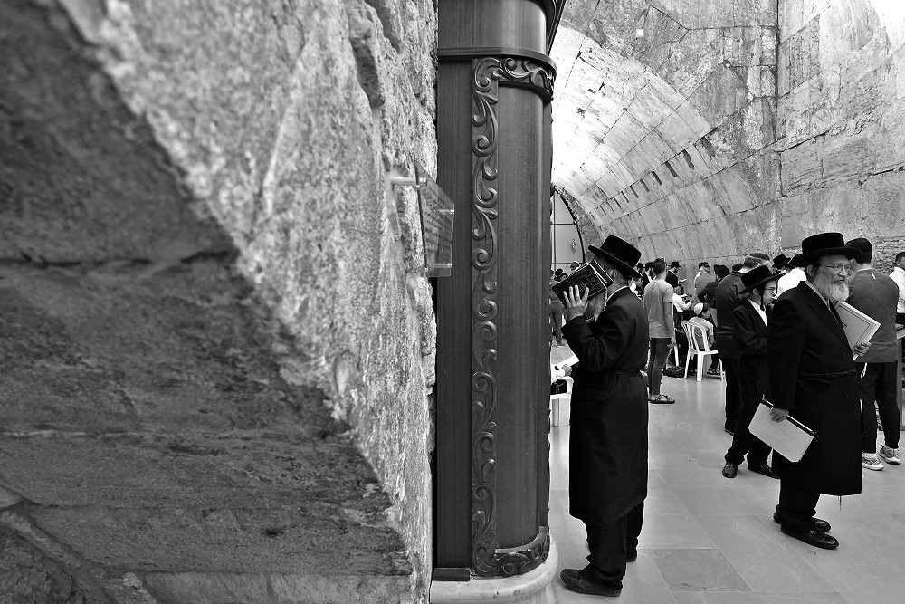 Cada año unos 15 millones de personas pasan por la milenaria pared. Foto: Alejandro Ernesto.