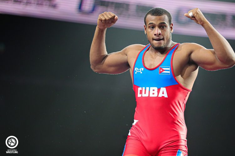 Gabriel Rosillo logró el título mundial en Belgrado. Foto: Tomada de United World Wrestling.