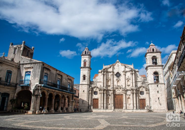 La Plaza de la Catedral de La Habana en julio de 2023. Foto: Kaloian.