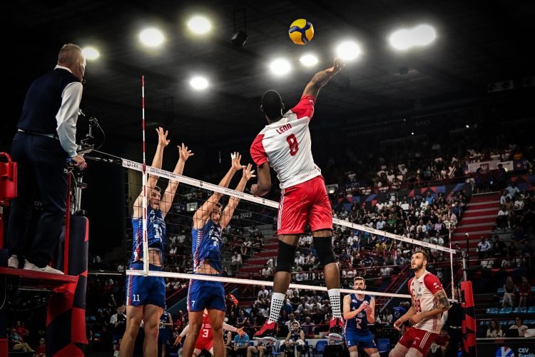 Wilfredo León fue decisivo para Polonia en los partidos de vida o muerte del Campeonato Europeo. Foto: Fiorenzo Galbiati.