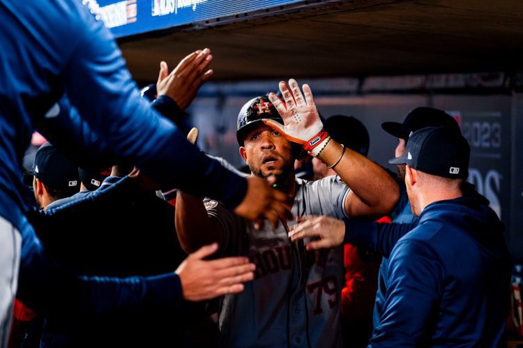 José Abreu fue uno de los mejores bateadores de los Astros en la Serie Divisional. Foto: Houston Astros.