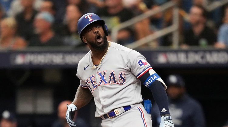 Adolis García abrió el marcador contra Tampa en el segundo partido de la Serie de Comodines. Foto: Smiley N. Pool/The Dallas Morning News