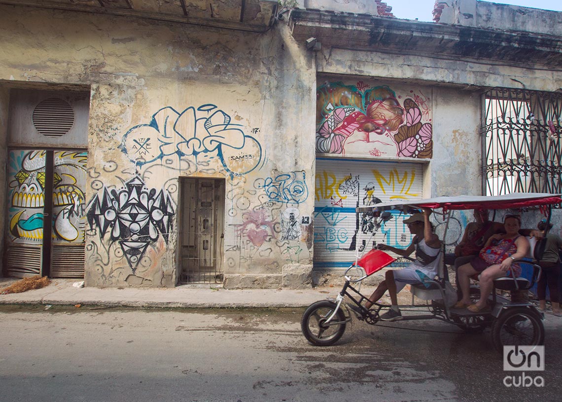 Grafitis y murales en La Habana. Foto: Otmaro Rodríguez.