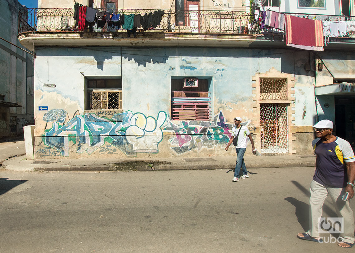 Grafitis y murales en La Habana. Foto: Otmaro Rodríguez.