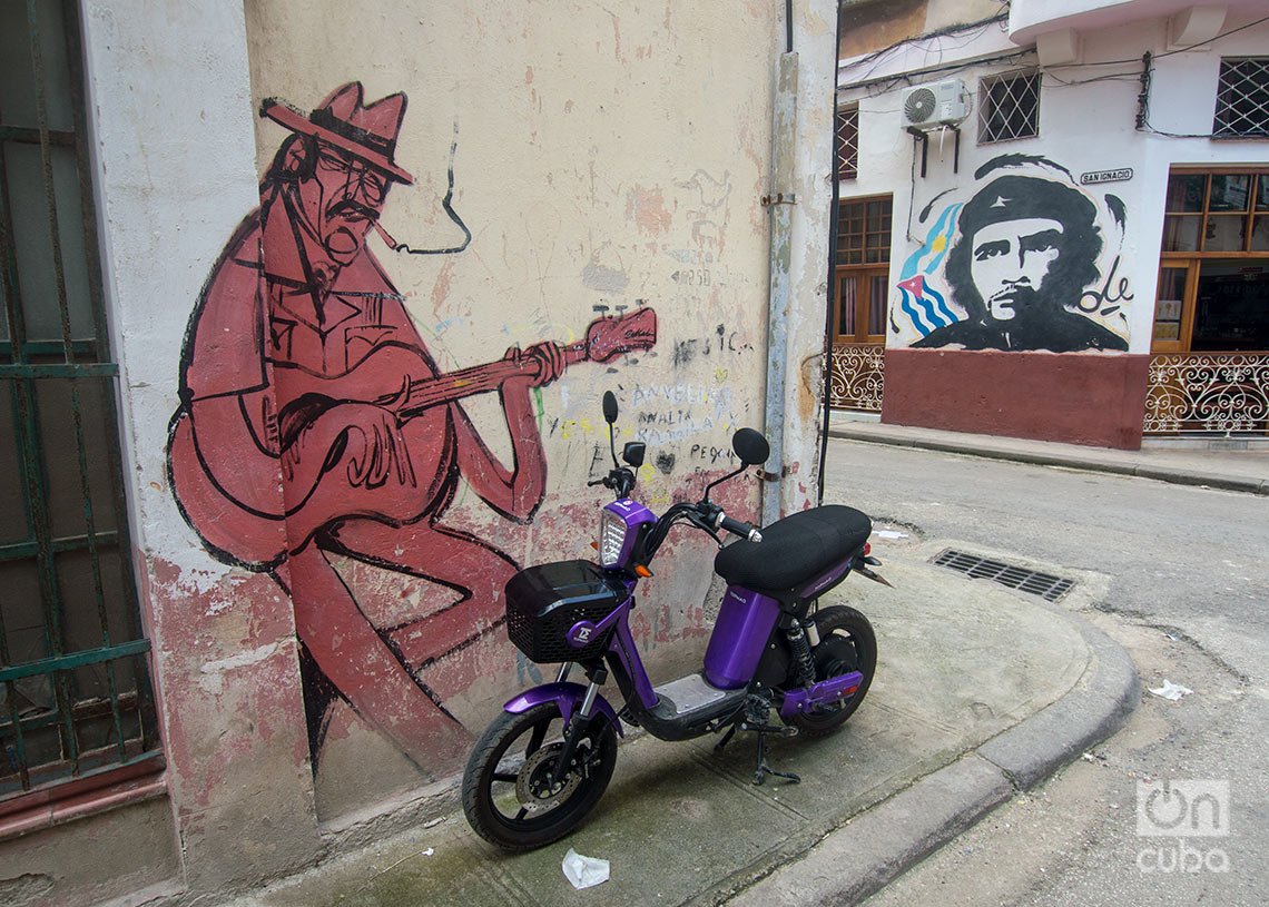 Grafitis y murales en La Habana. Foto: Otmaro Rodríguez.