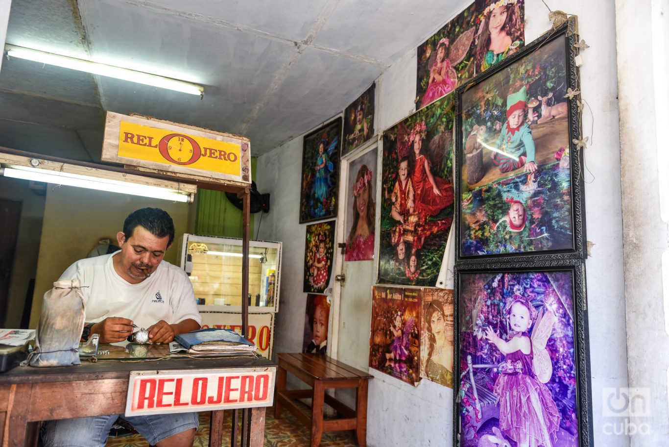 El veterano relojero de la calle Maceo.
