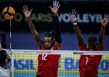 El bloqueo cubano hizo estragos contra Irán en el cierre del Preolímpico de voleibol. Foto: Tomada de Volleyabll World.