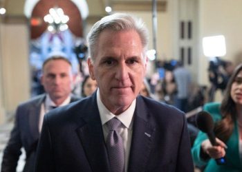 El expresidente de la Cámara de Representantes de Estados Unidos, Kevin McCarthy. Foto: BBC.