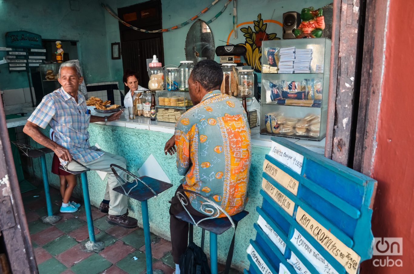 Cafetería en Santa Clara, Villa Clara. Foto: Kaloian.