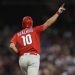 J.T. Realmuto de Philadelphia Phillies, 22 de octubre. Foto: EFE/EPA/Allison Dinner.