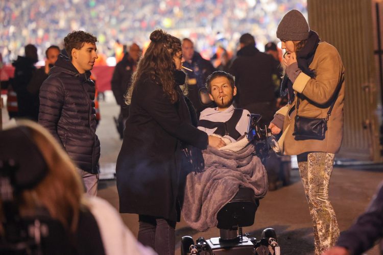 Los organizadores del partido se enteraron unos diez minutos antes del pitido inicial de que “algo grave había pasado”. Foto: OLIVIER MATTHYS/EFE/EPA.