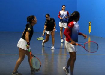 El duelo entre mexicanas y cubanas definió el título del frontenis a 30 metros. Foto: @CONADE