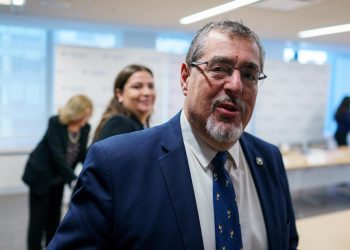 El presidente electo de Guatemala, Bernardo Arévalo, del Movimiento Semilla, Foto: EFE.