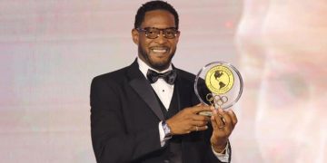 Javier Sotomayor recibió el premio Leyenda de Panam Sports. Foto: Panam Sport vía Jit.