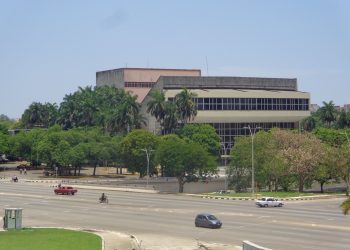 Teatro Nacional de Cuba. Foto: del perfil en Facebook de la institución.