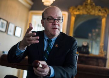 El reptesentante Jim McGovern (D-Mass). Foto Roll Call.