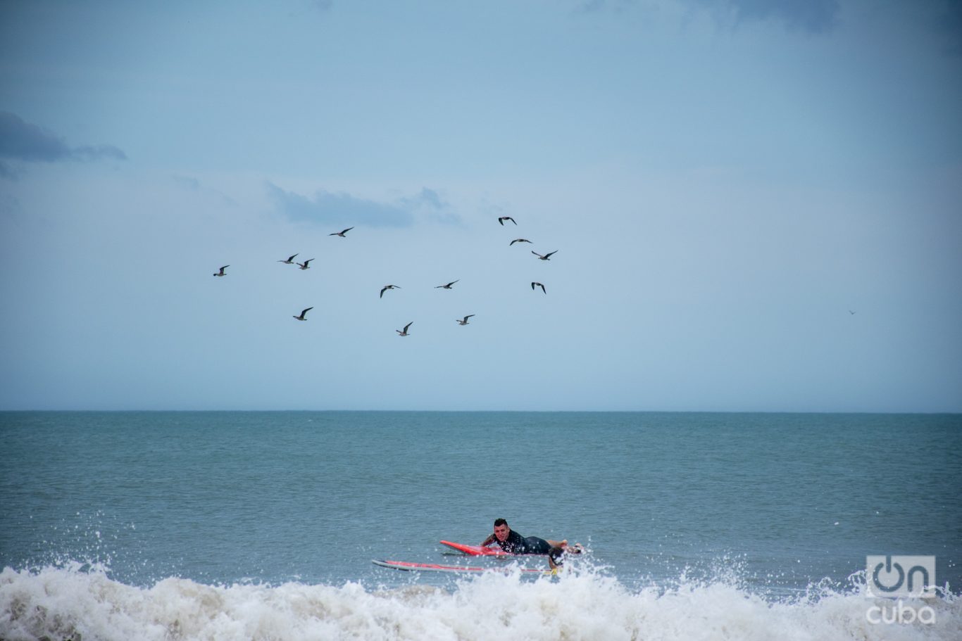  La esencia del surf reside en los desafíos que impone la propia naturaleza. Foto: Kaloian.