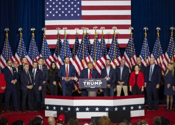 En los caucus de Iowa se repartían apenas 40 delegados de los 2.429 en juego en todo el proceso de primarias republicanas. Foto: JIM LO SCALZO/ EFE/EPA.