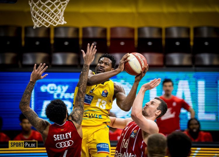 Yorman Polas sigue activo en la Bundesliga. Foto: Tomada de German Hoops.