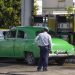 Servicentro en Cuba. Foto: Yander Zamora / EFE.