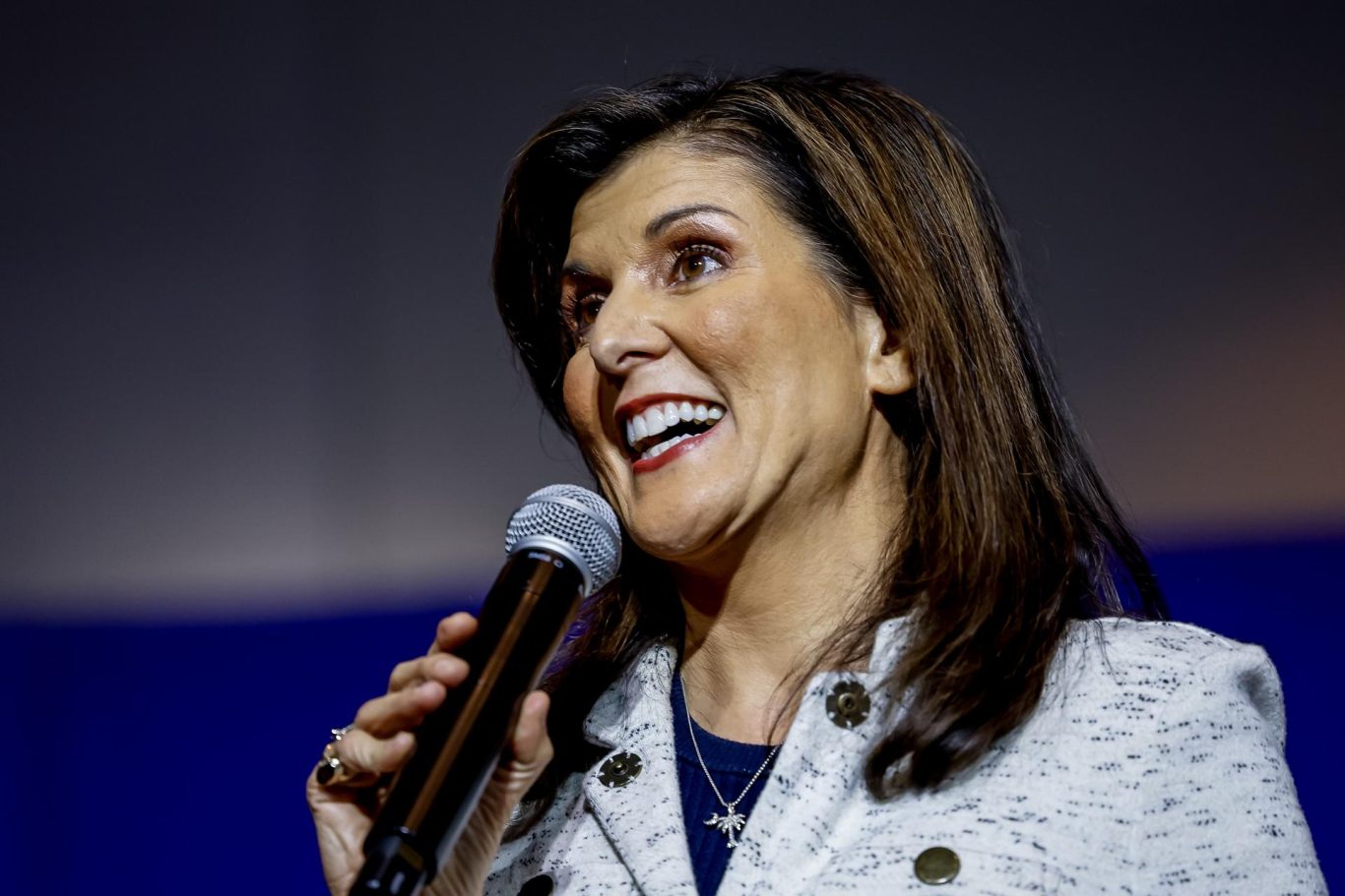 La republicana y exgobernadora de Carolina del Sur Nikki Haley durante un evento de campaña en Carolina del Sur, el 24 de enero de 2024. Foto: EFE/EPA/CJ Gunther.