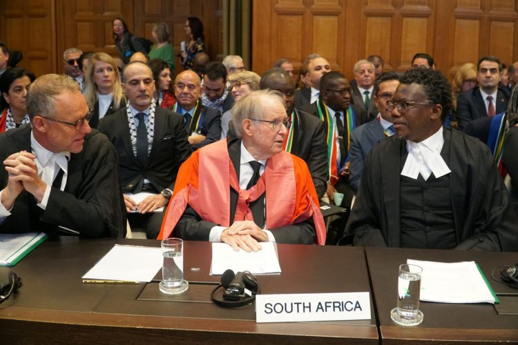 Primera audiencia ante la Corte Internacional de Justicia (CIJ) para escuchar la necesidad de medidas cautelares contra Israel, acusada de genocidio en Gaza, por Sudáfrica. Foto: Imane Rachidi / EFE.