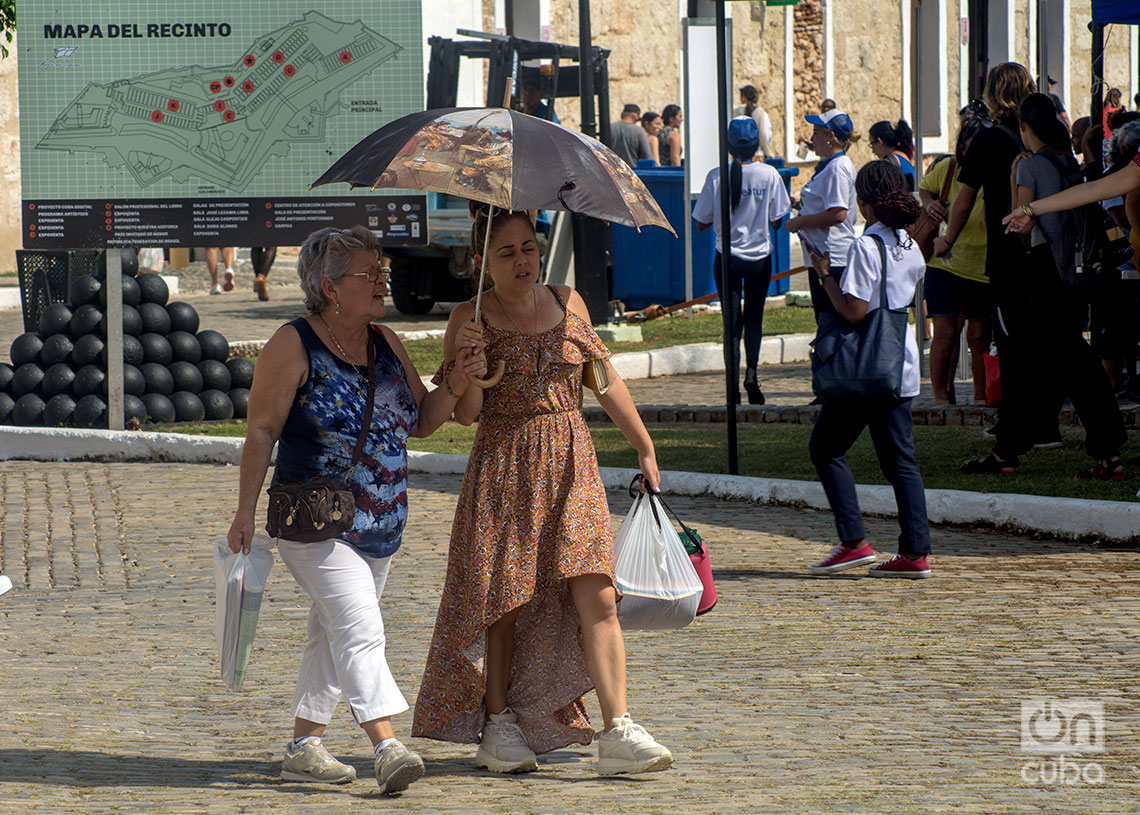 32 Feria Internacional del Libro de La Habana, en la fortaleza de San Carlos de La Cabaña. Foto: Otmaro Rodríguez.