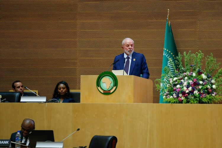 Lula da Silva este lunes en Adis Abeba. Foto: MINASSE WONDU HAILU/EFE/EPA.